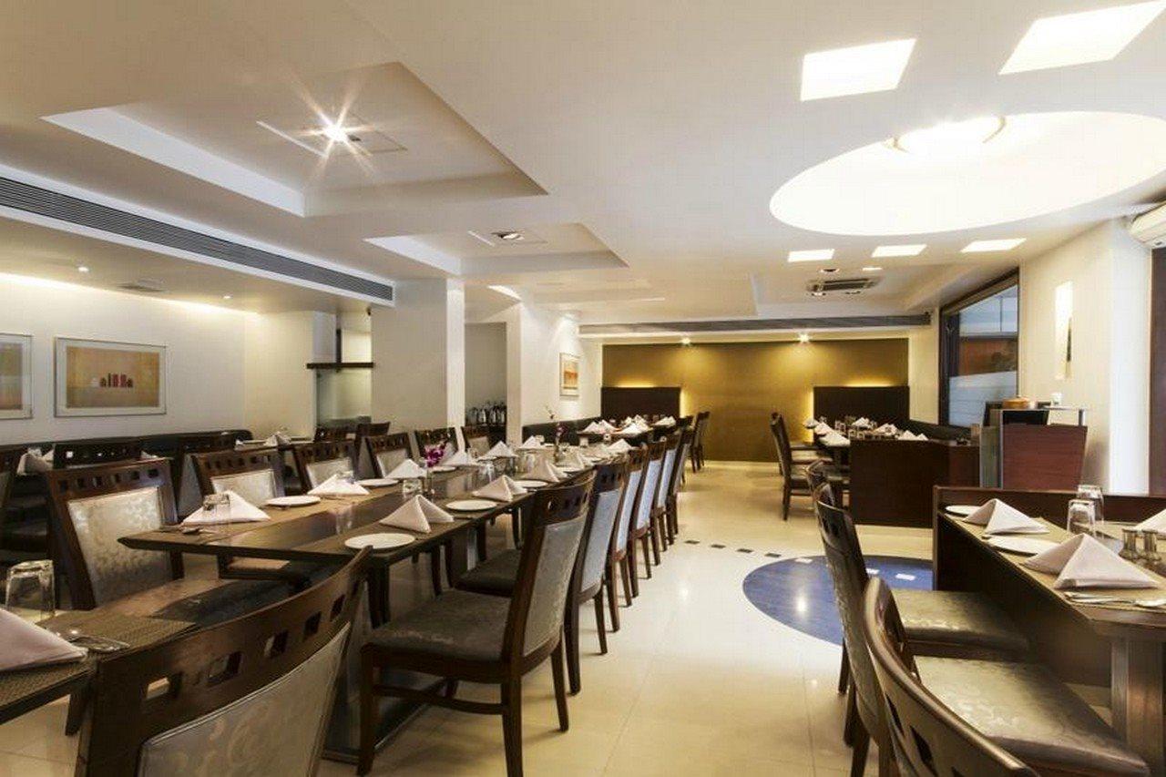 Hotel Suncity Residency Mumbai Exteriör bild